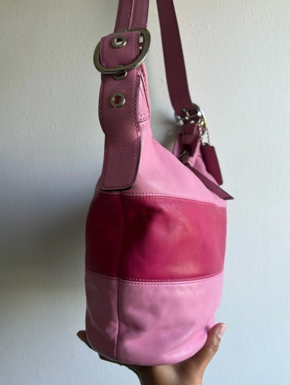 Coach Rugby Stripes Bleecker Bucket Shoulder Bag - Picture 3 of 12